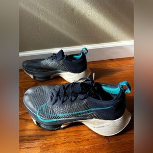 Nike Air Zoom Tempo Next %